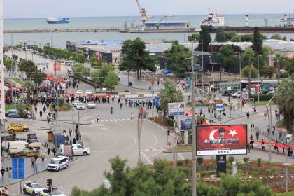 samsunda-gaziler-gununde-korolu-kutlama-ve-terorsuz-turkiye-mesaji