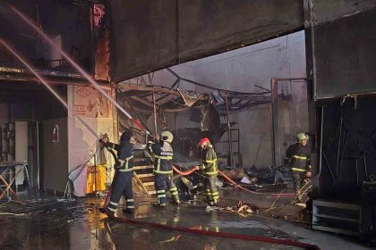 sanliurfada-is-yeri-yangini-8-aracla-mudahale-edildi