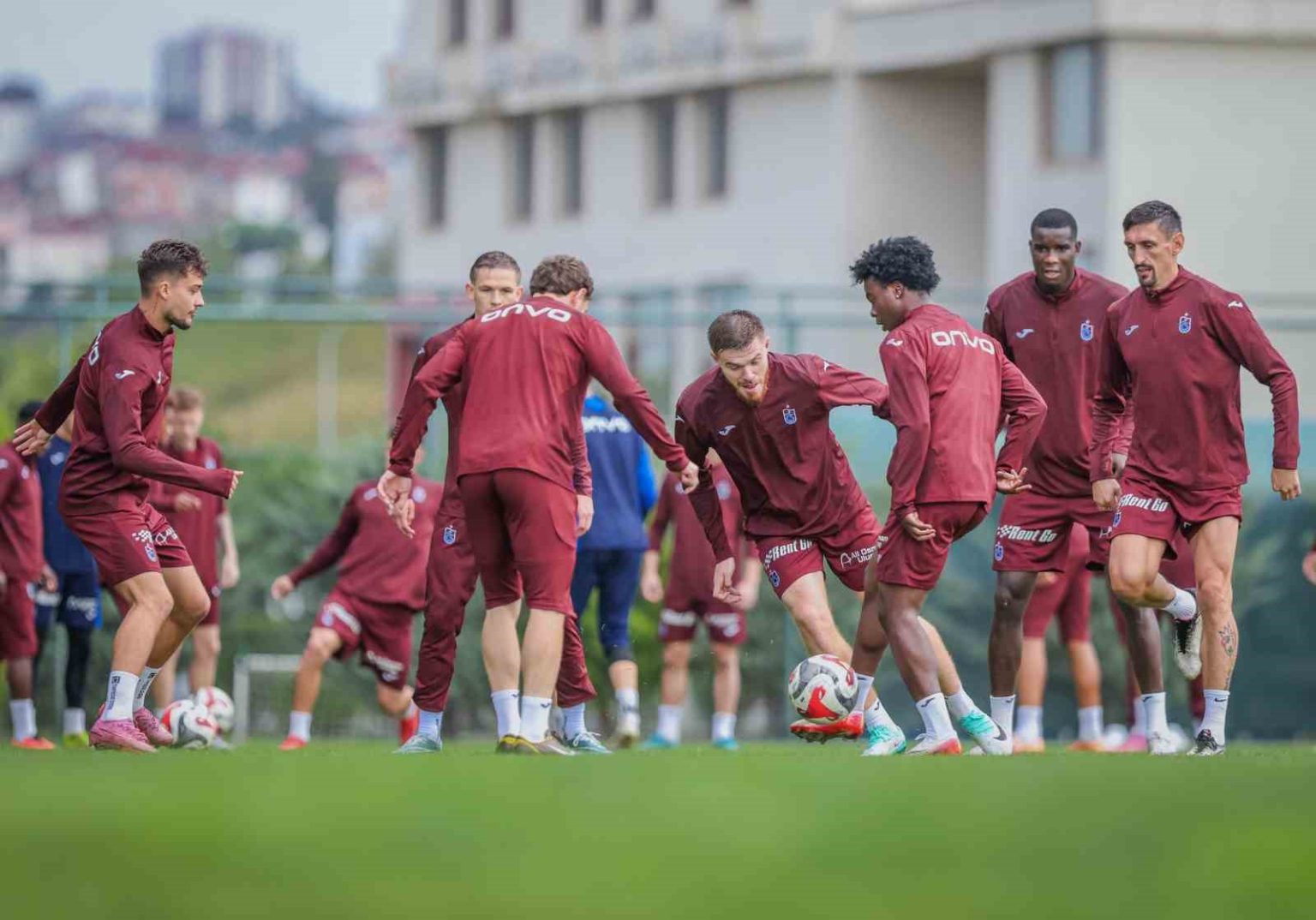 trabzonspor-gaziantep-fk-maci-hazirliklarini-tamamlandi