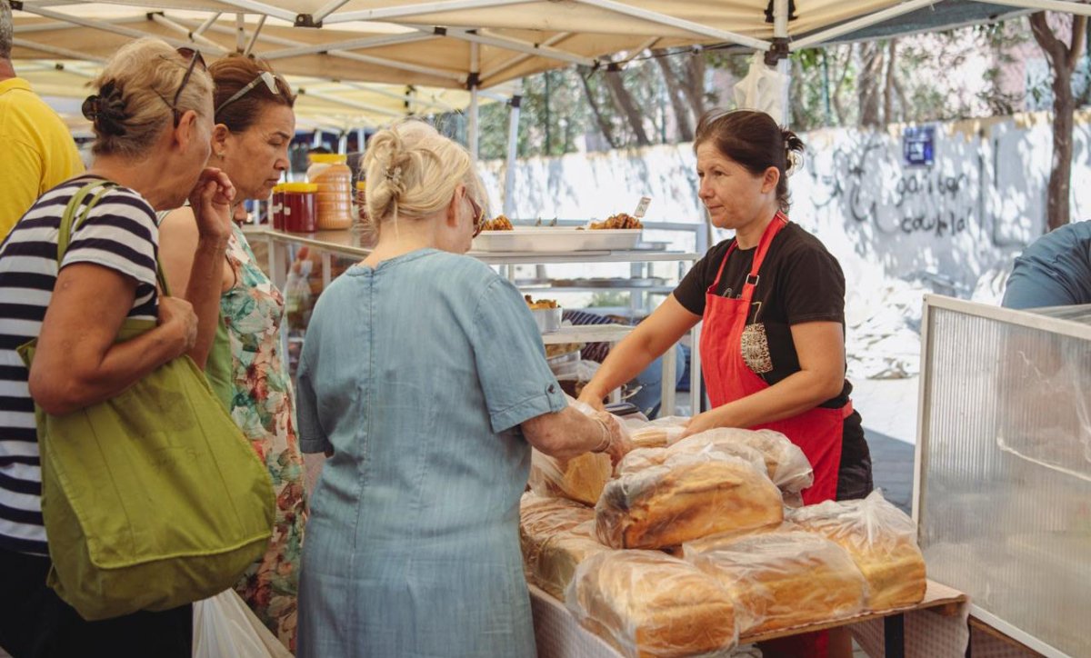 ureticiden-sofraya-saglikli-urunler-bu-pazarda