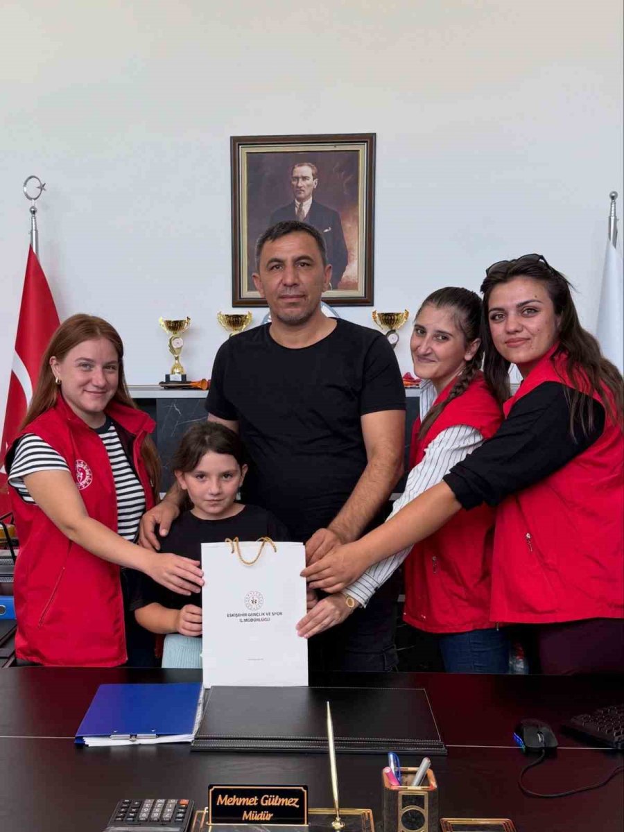 beylikova-genclik-merkezinde-uye-sayisi-rekoru
