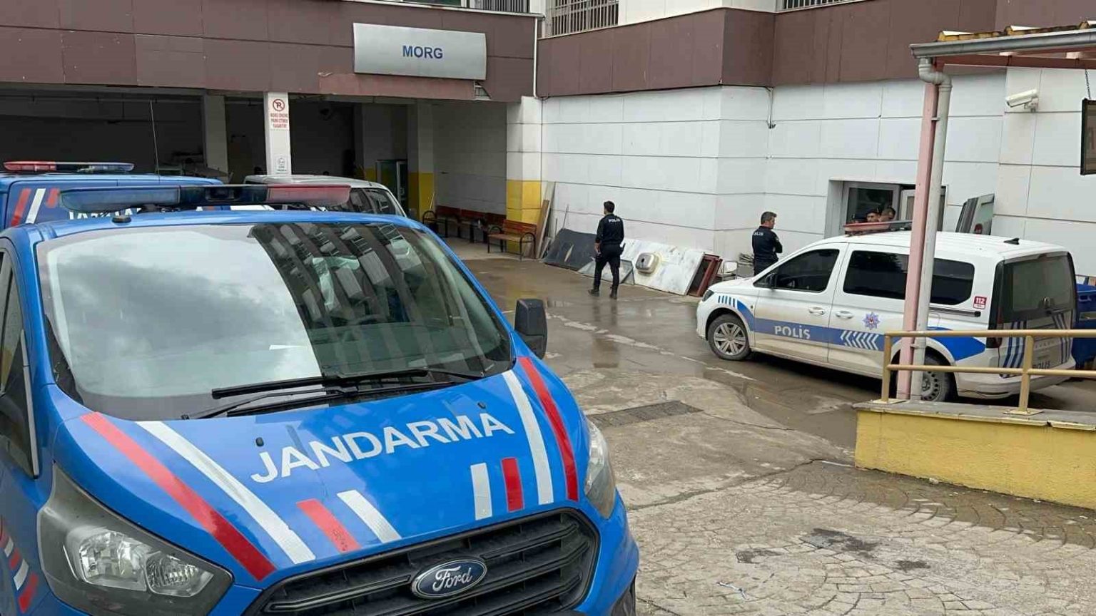 kamp-yapmaya-gelen-genc-bogularak-hayatini-kaybetti