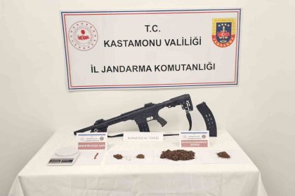kastamonuda-uyusturucu-operasyonu-5-tutuklama