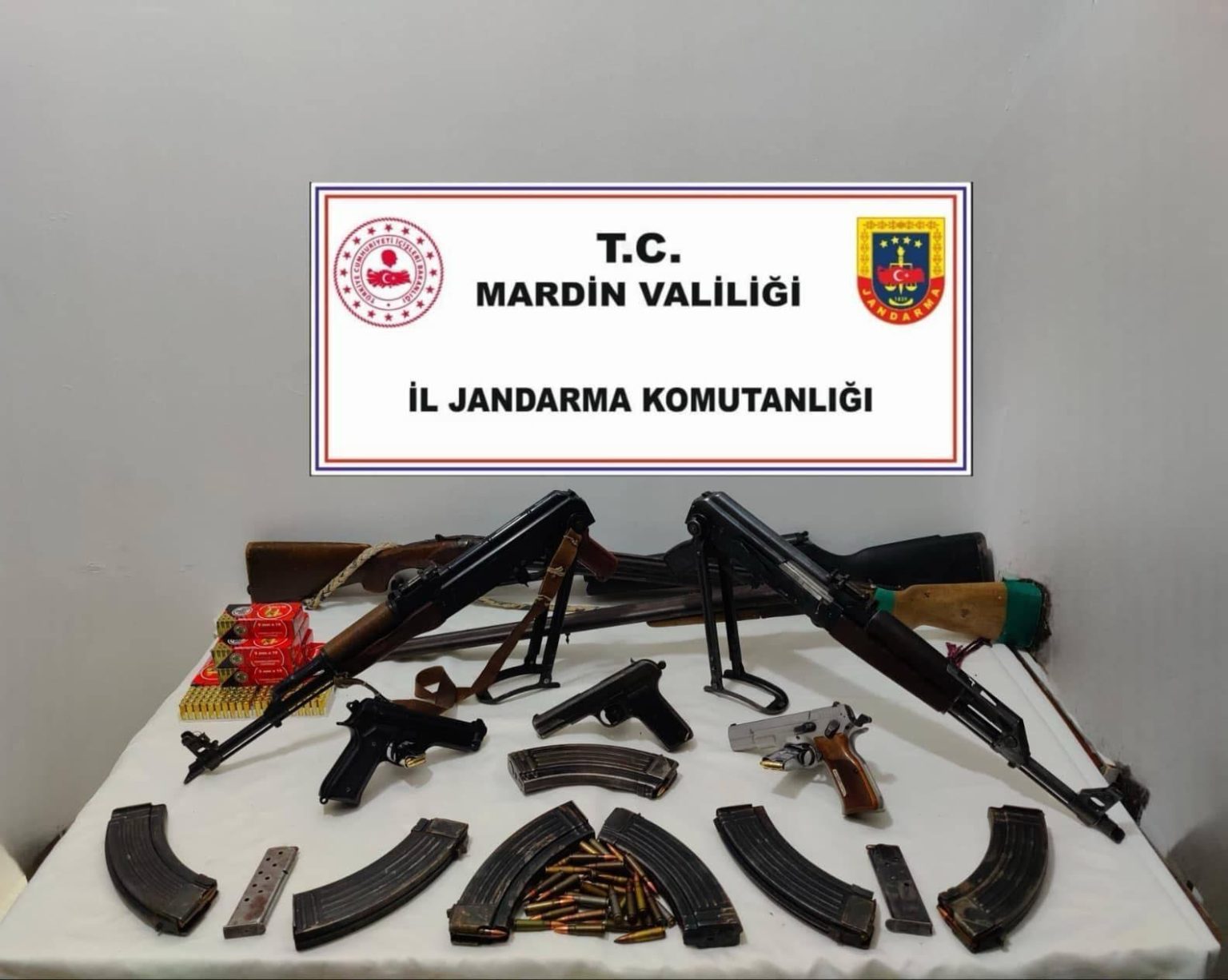 mardinde-kacakcilik-operasyonu-2-gozalti