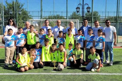 minik-sporculardan-dostluk-ruzgari