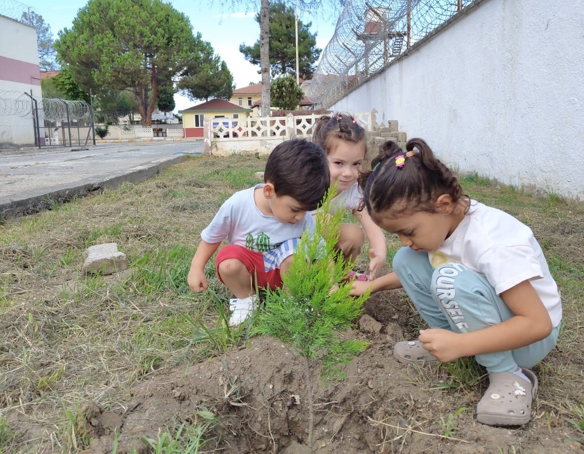 ordulu-miniklerden-fidan-dikim-etkinligi