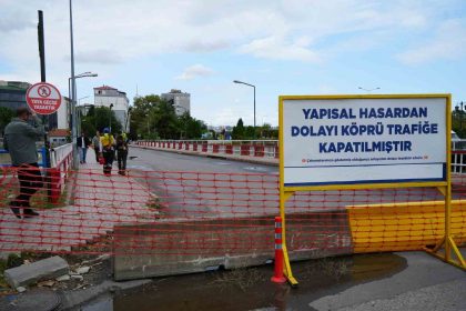 samsunda-kopru-kapatildi-ayaklarda-korozyon-var