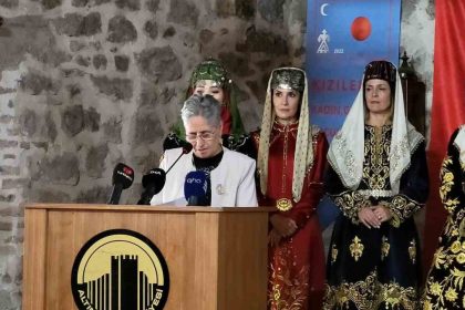 turk-dunyasi-ustun-hizmet-odulleri-sahiplerini-buldu