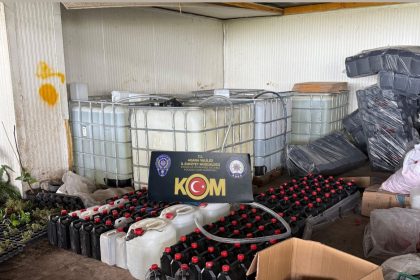 adana-merkezli-bes-ilde-16-ton-kacak-etil-alkol-ele-gecirildi