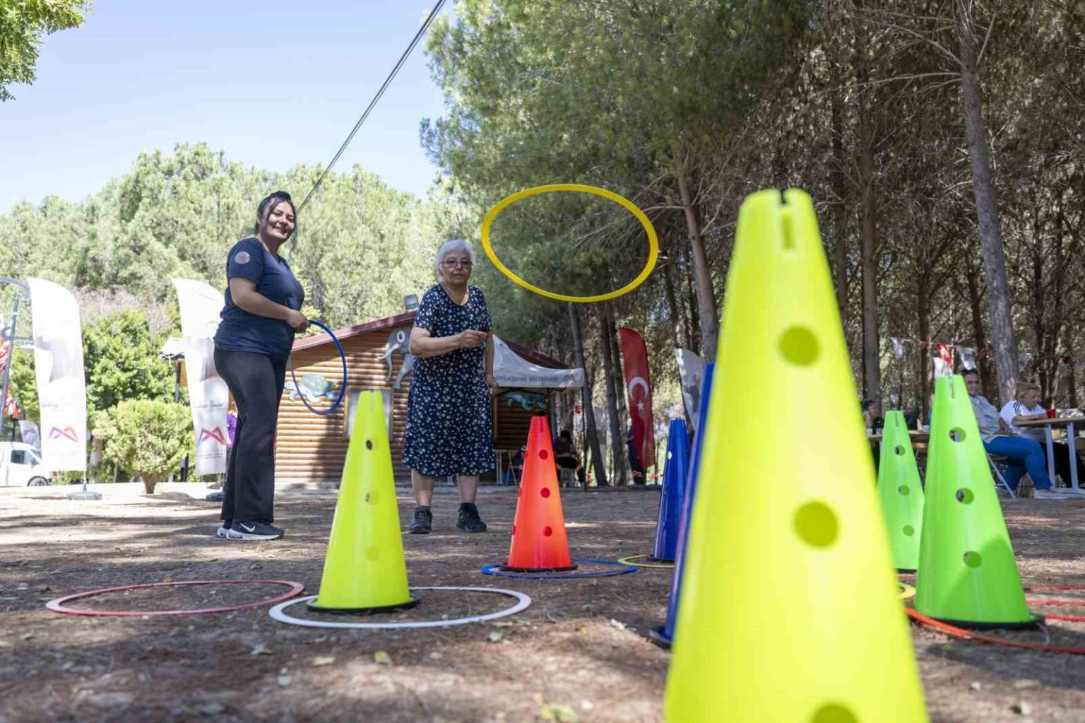 alzheimer-hastalari-ve-yakinlari-tarsus-genclik-kampinda-moral-buldu