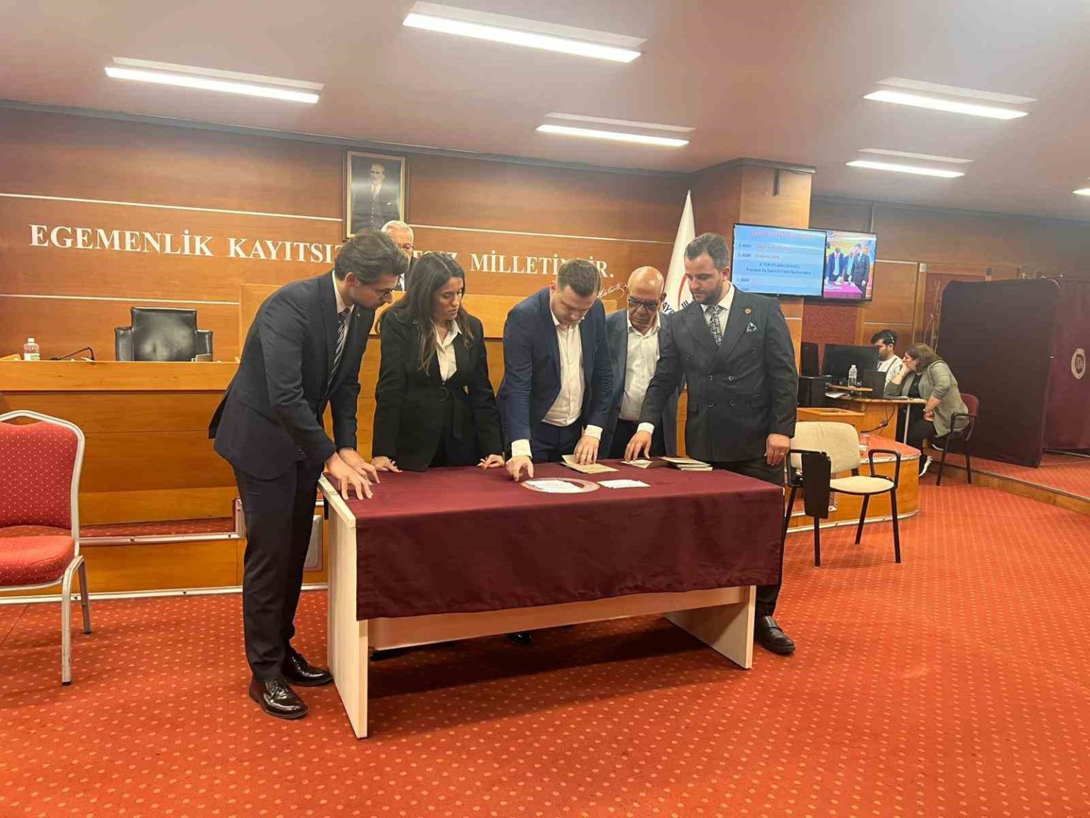 bayrampasa-belediye-baskanvekili-chpli-ibrahim-kahraman-oldu