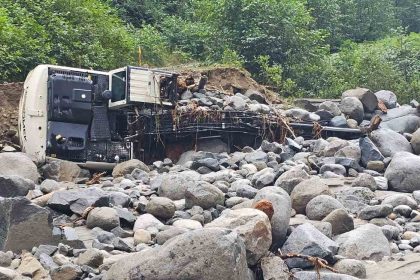 deremezra-koyu-muhtari-kuru-yardim-istiyor