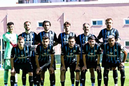 erciyes-38-fk-evinde-berabere-kaldi