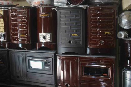 erzincanda-havalarin-sogumasiyla-birlikte-sobalara-ragbet-basladi