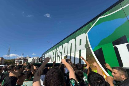 kocaelispor-taraftarindan-caykur-rizespor-macina-yogun-ilgi