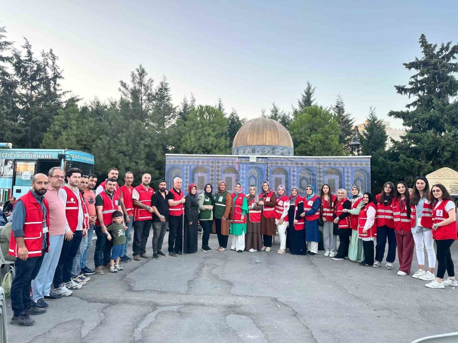 mardinde-kizilaydan-gazze-icin-etkinlik