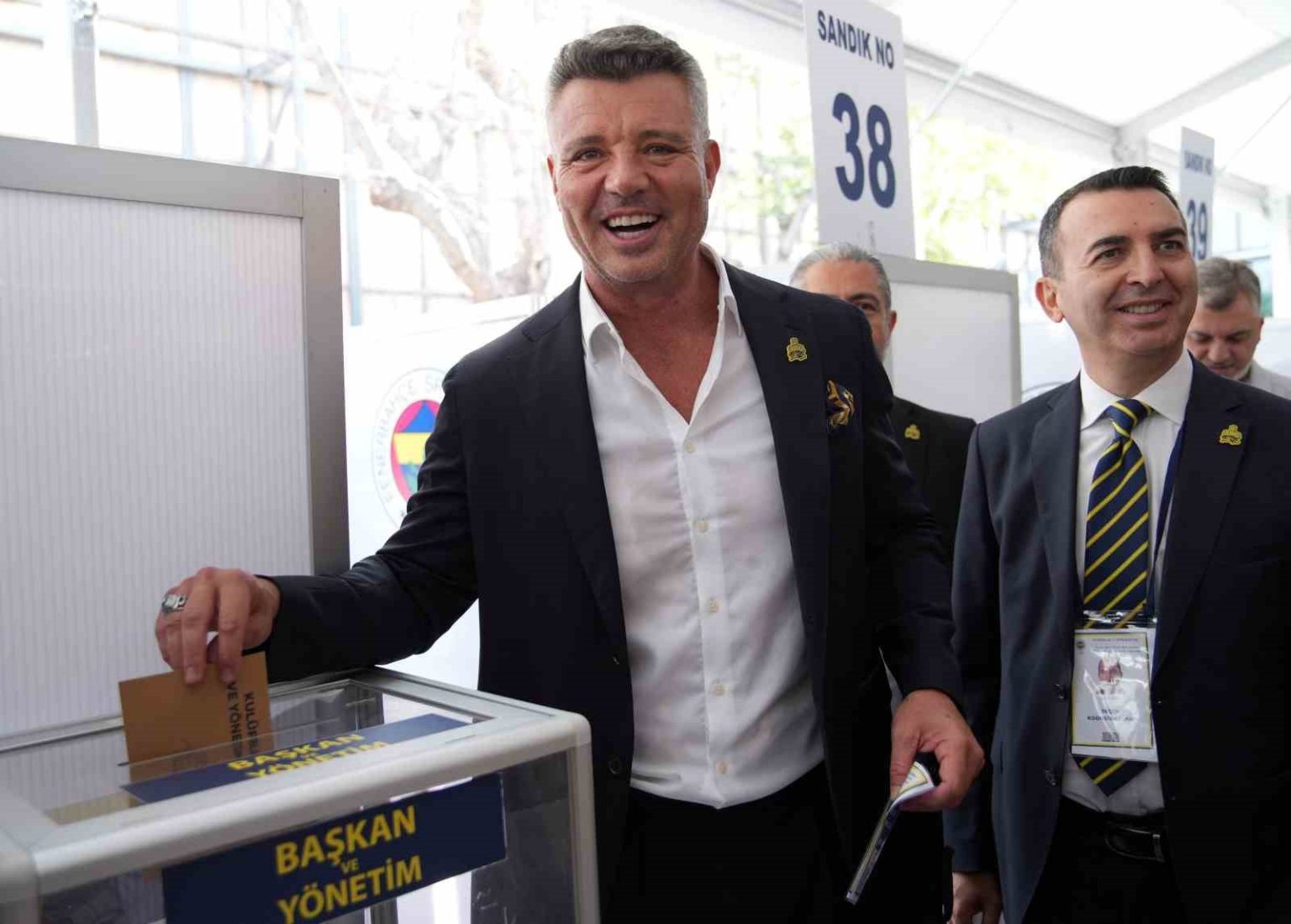 sadettin-saran-oyunu-kullandi