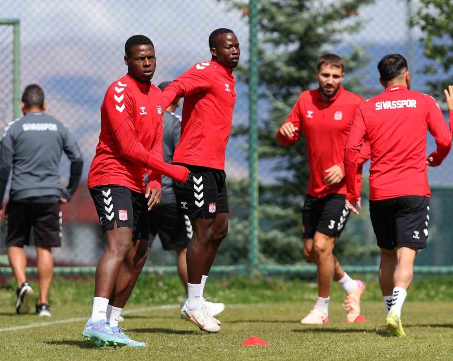 sivasspor-adana-demirspor-maci-hazirliklari-basladi