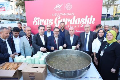 sultangazide-sivas-gardaslik-festivali-renkli-goruntulere-sahne-oldu