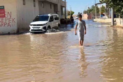 tarimsal-sulama-suyu-caddeleri-gole-cevirdi