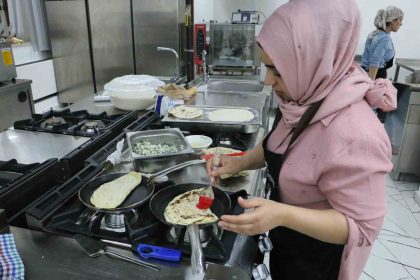 tescilli-urunlerle-diyarbakir-lezzetleri-yapiyorlar