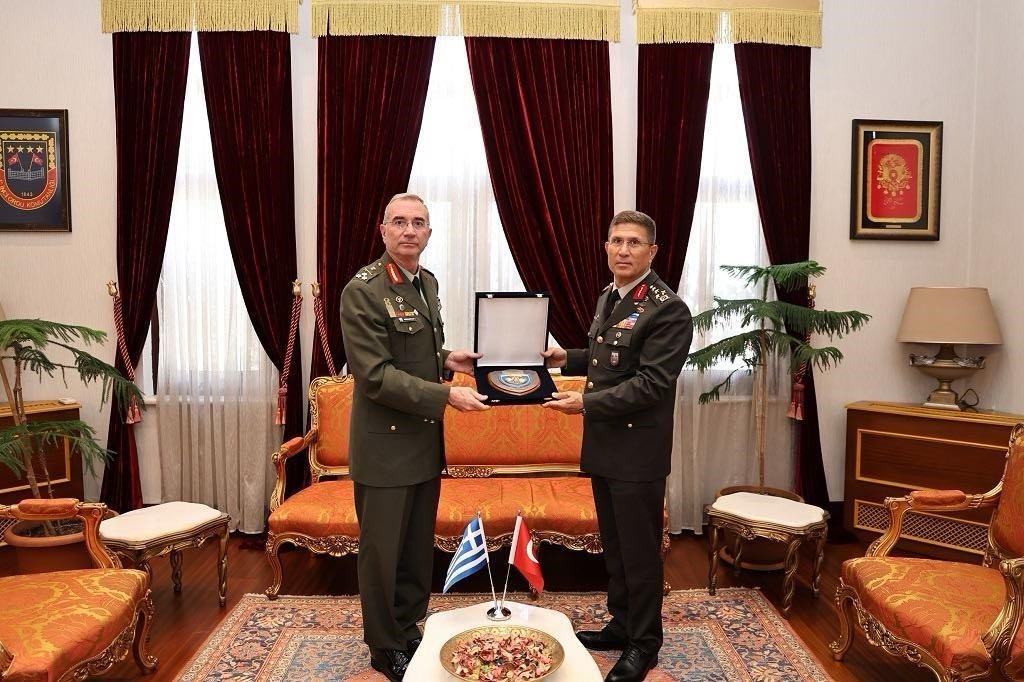 turkiye-yunanistan-arasinda-guven-artirici-onlemler-kapsaminda-komutanlar-bir-araya-geldi