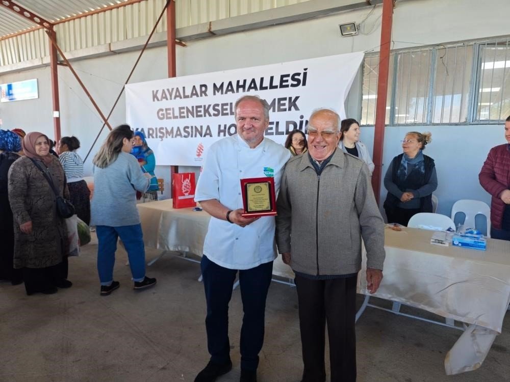 unlu-sef-levent-kaynak-balikesir-tatlarini-ulke-genelinde-tanitiyor