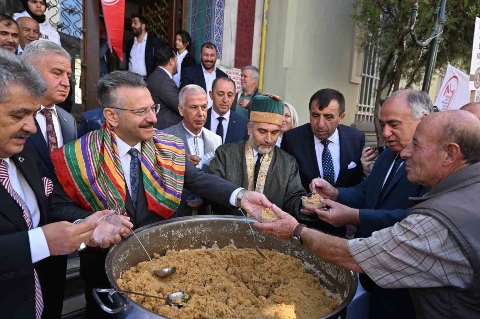 ahilik-haftasi-etkinlikleri-dua-ve-ikramlarla-basladi