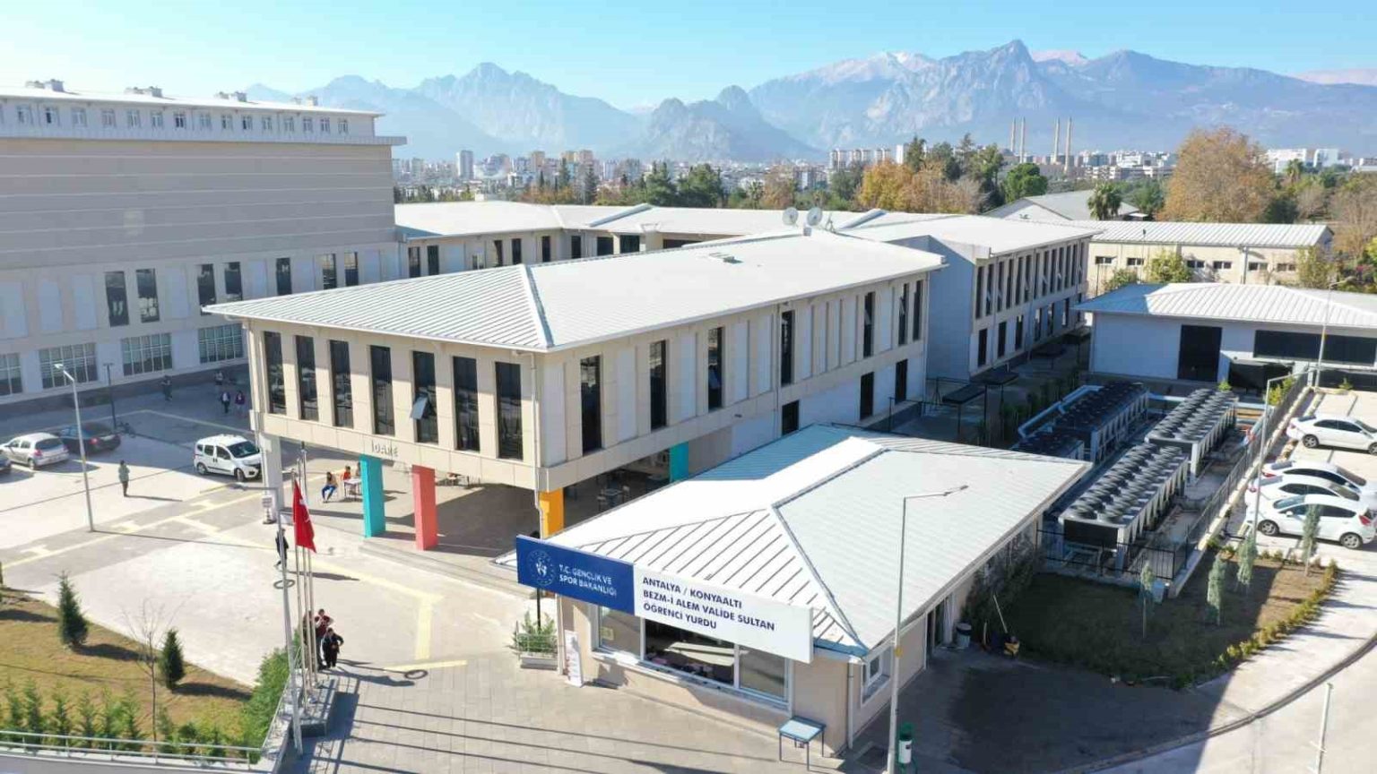 antalyada-gsb-yurtlari-basvurularin-yuzde-989unu-karsiladi