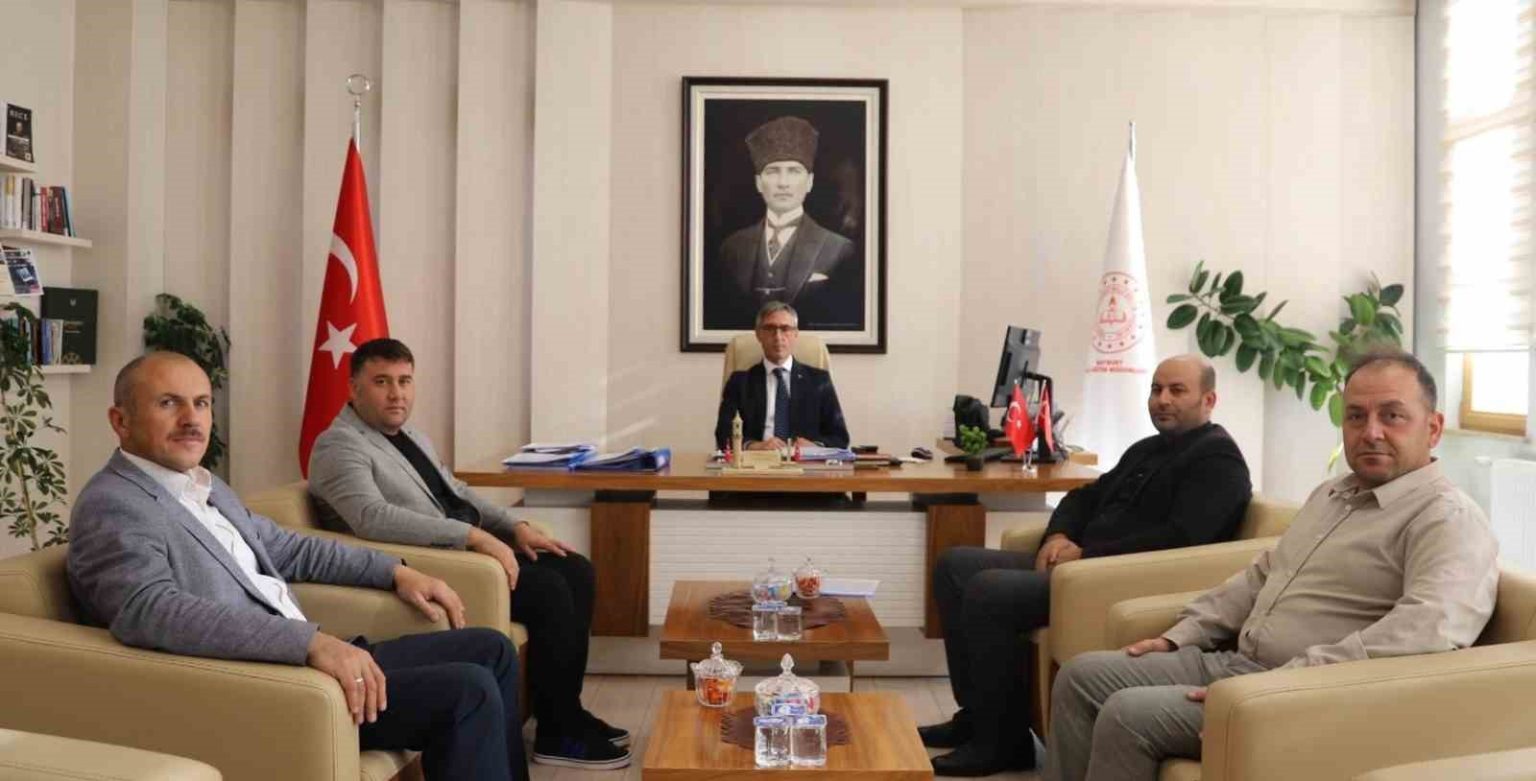 bayburt-milli-irade-anadolu-lisesinin-basari-durumu-degerlendirildi