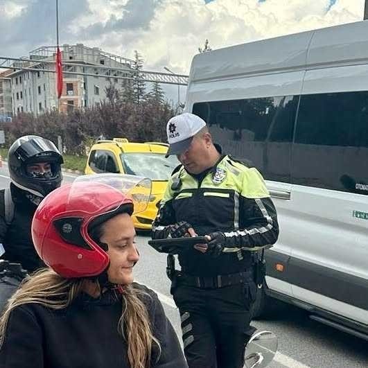 bozuyukte-trafik-denetimleri-suruyor