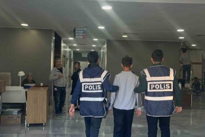 cocuklarin-kiz-arkadas-kavgasi-cinayetle-bitti