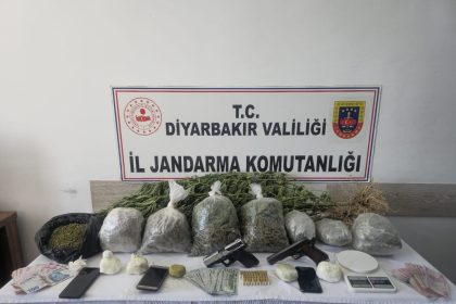 diyarbakirda-45-kilo-esrar-ele-gecirildi