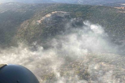 diyarbakirda-ayni-bolgede-tekrar-cikan-orman-yanginina-helikopterle-mudahale-edildi