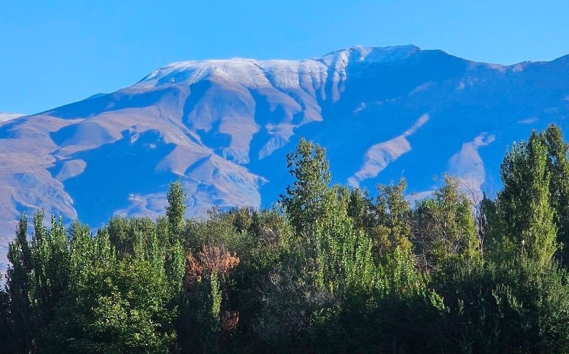 erzincanda-kesis-daginin-zirvesine-kar-yagdi