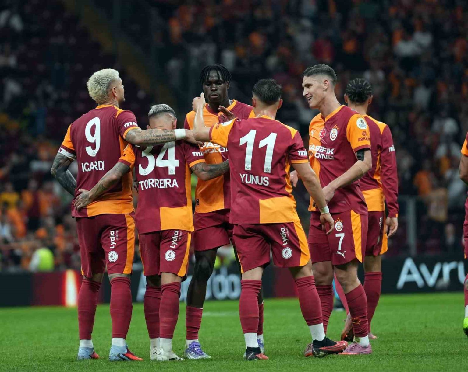 galatasaray-super-ligde-6-macta-18-gol-atti