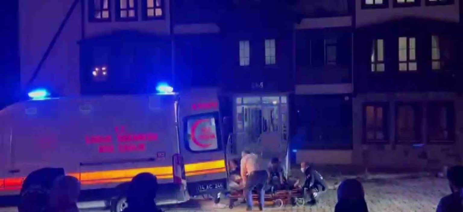 haber-alinamayan-yasli-kadin-evinde-baygin-halde-bulundu