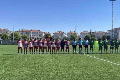 kayseri-super-amator-kume-kayseri-sekerspor-2-ozvatanspor2
