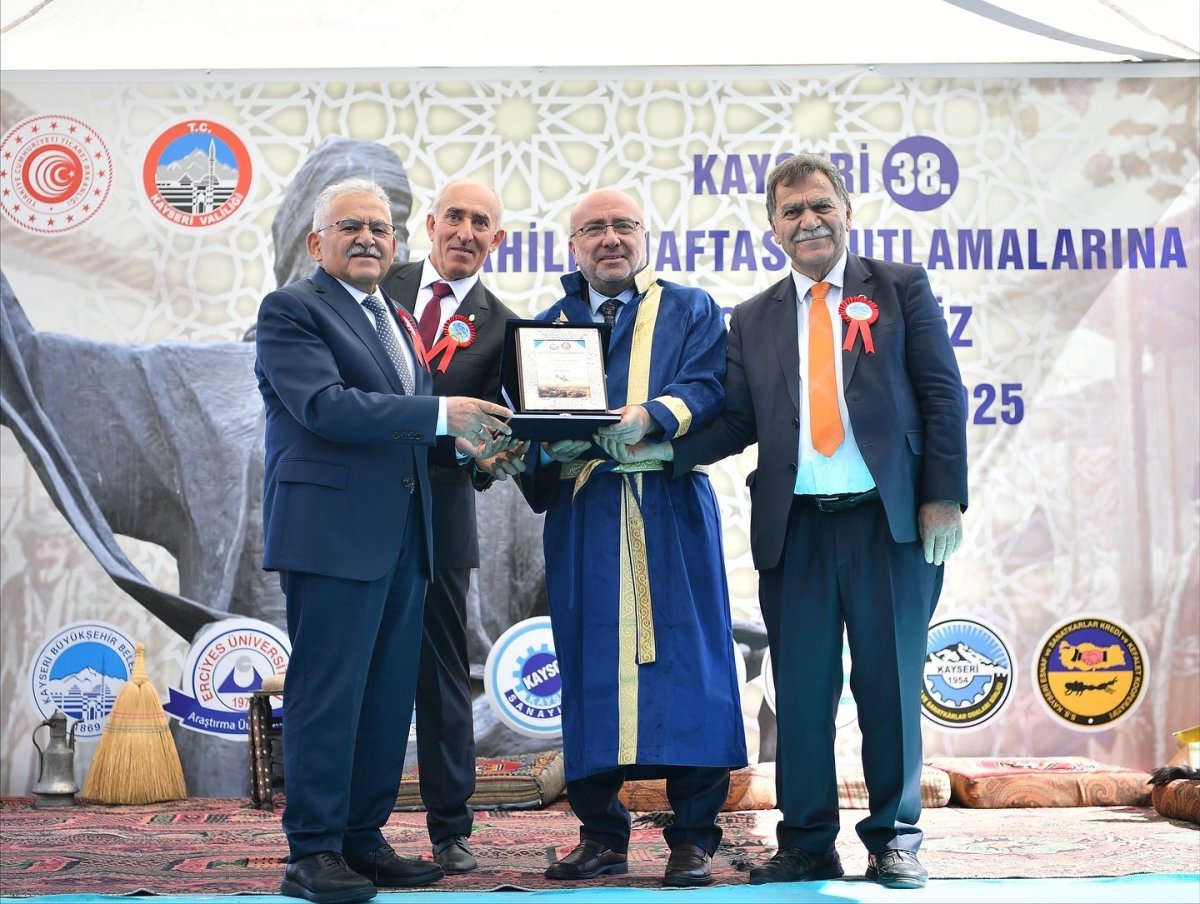 kayseride-ahilik-haftasi-etkinlikleri-basladi