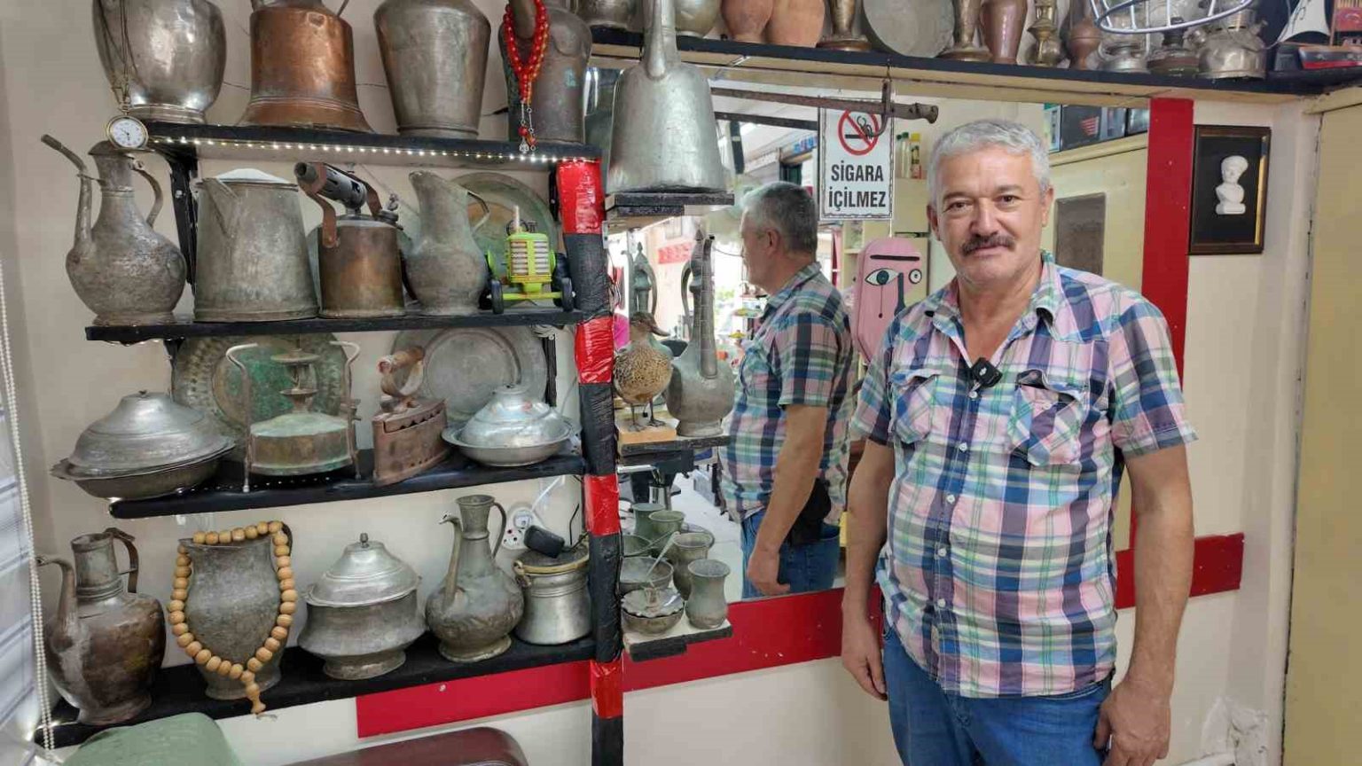 kirkada-erkekler-tarihin-golgesinde-tiras-oluyor