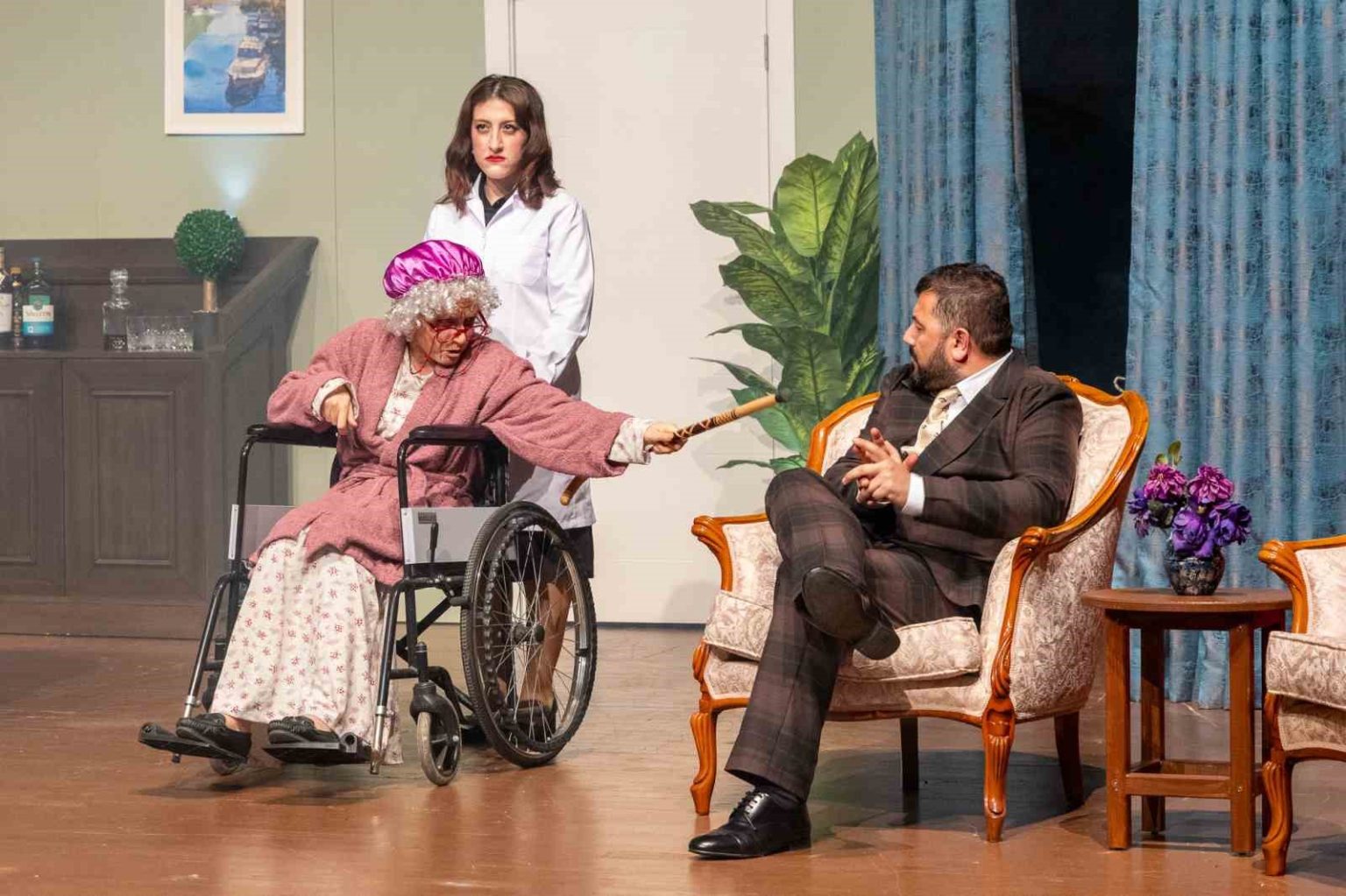 manavgat-belediyesi-kent-tiyatrosu-oyuncu-adayi-sinavi-basvurulari-basladi