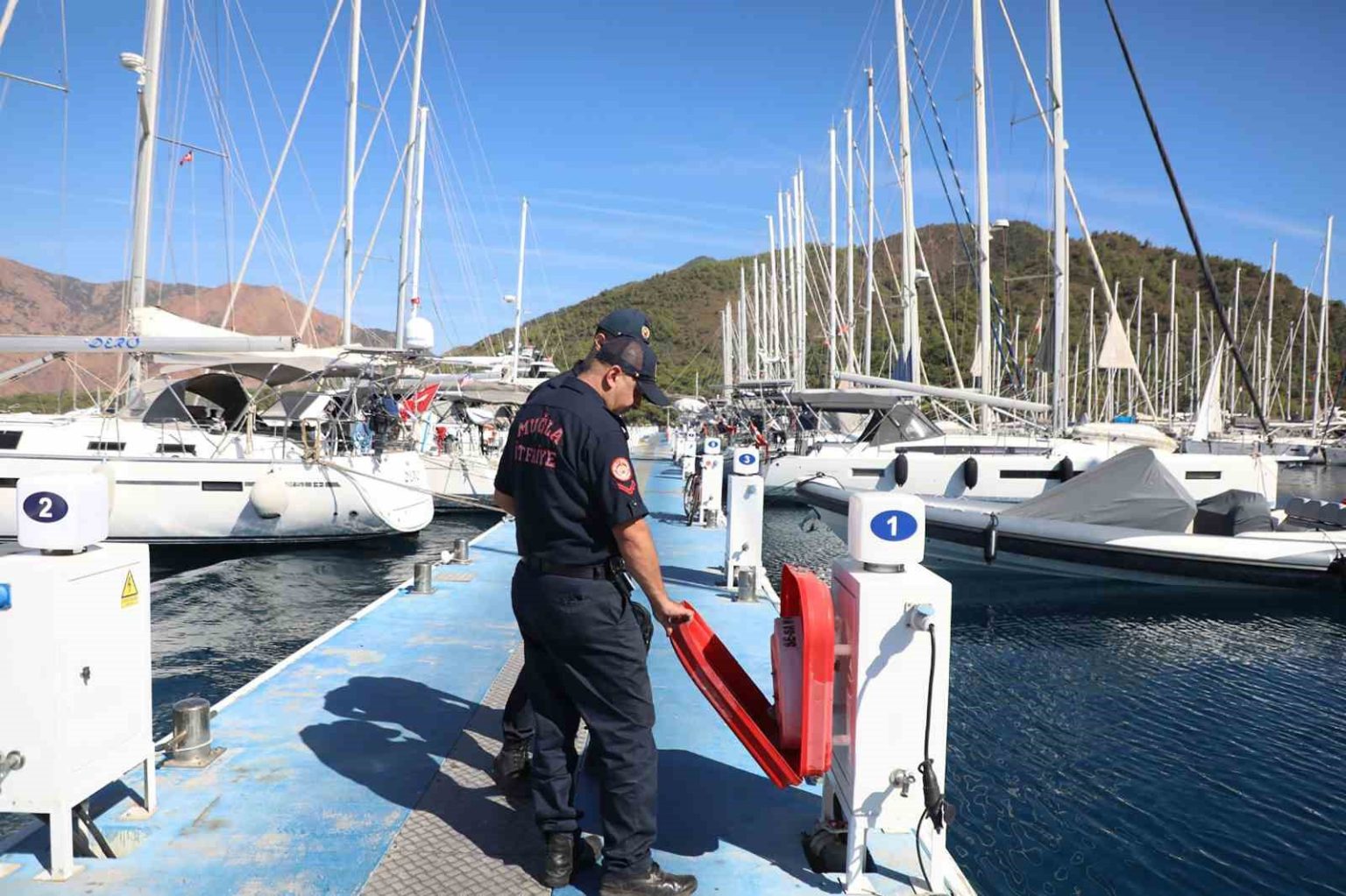 mugla-buyuksehir-itfaiyesinden-marinalarda-yangin-guvenligi-denetimi