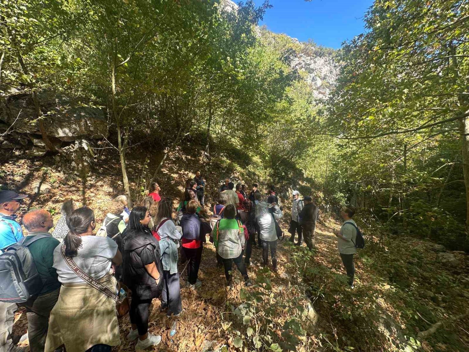 mysia-yollarinda-alzheimera-karsi-farkindalik-yuruyusu