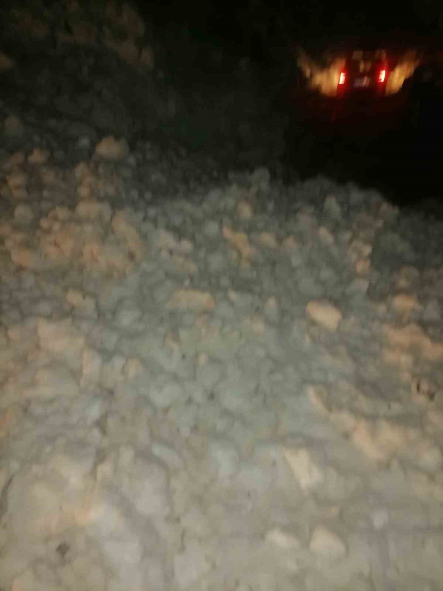 rizede-yagmur-sel-kar-derken-simdi-de-cig