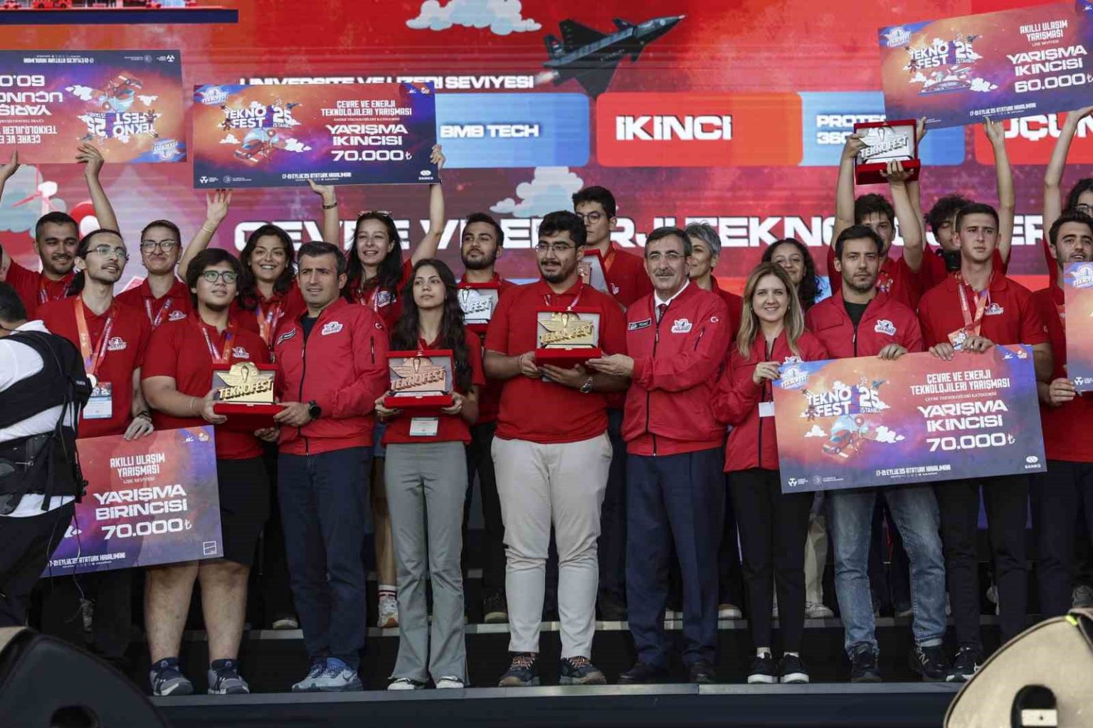 sanko-holding-gencligin-enerjisini-destekliyor