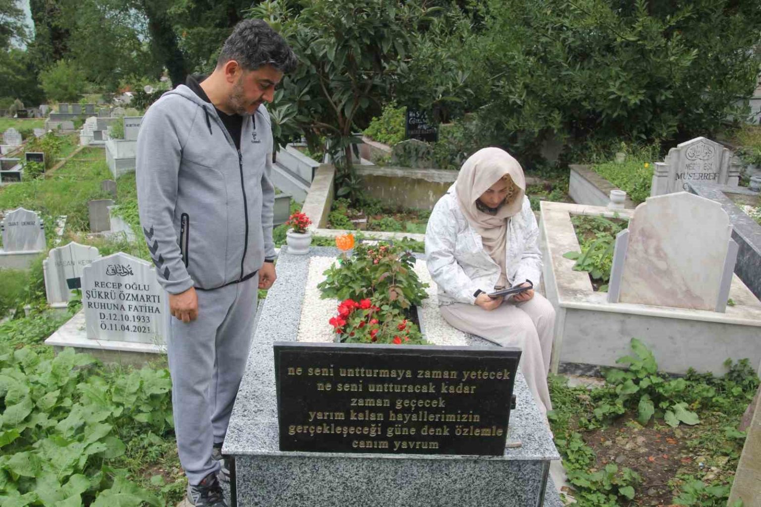 sarjdaki-elektrikli-bisiklet-hayattan-koparmisti