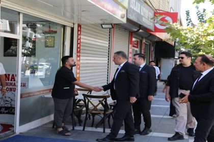 sirnak-il-emniyet-muduru-sazak-silopide-vatandaslarla-bir-araya-geldi