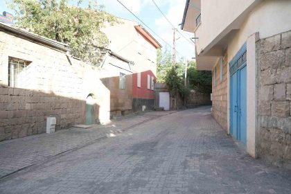 subasi-mahallesinde-hummali-calismalar-devam-ediyor