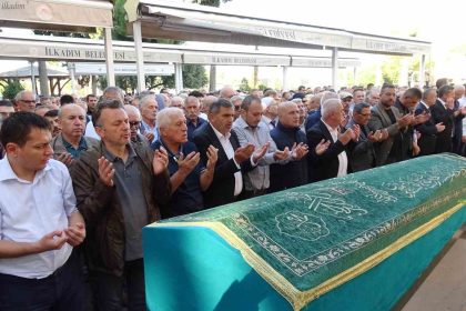 ulkucu-erdem-senocak-son-yolculuguna-ugurlandi