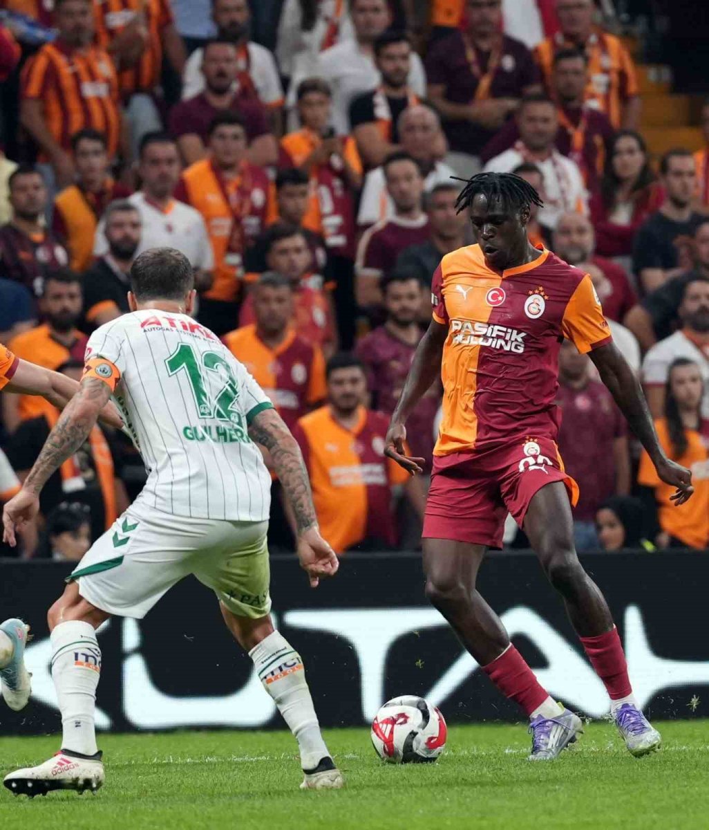 wilfried-singo-benim-icin-onemli-olan-sahada-performans-gostermek